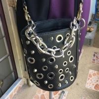 ราคา กระเป๋า ZARA ราคา 400 บาท (มือสอง สภาพนางฟ้า) (1075905105)