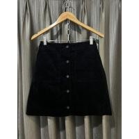 ราคา Uniqlo แท้มือสองสภาพใหม่กระโปรง ลูกฟูกสีดำ (23824327977)