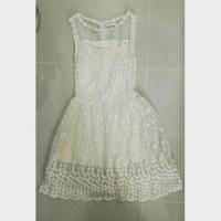 ราคา เดรสสีขาวฟรุ้งฟริ้ง (38730922)