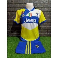 ราคา ชุดบอล เสื้อทีมยูเวนตุส (5894217097)