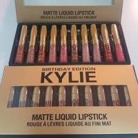 ราคา ลิปแมท KYLIE เซ็ท (75334298)