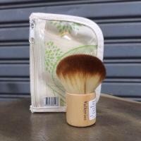 ราคา Valkyries Bamboo Kabuki Brush แปรงคาบูกิด้ามไม้ พร้อมถุงผ้า แปรงปัดแก้ม ใช้ลงบลัชออนเนื้อฝุ่น แป้งพัฟ หรือแป้งฝุ่น (19432427952)