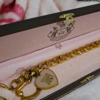 ราคา สร้อยข้อมือ Juicy Couture แท้ๆ พร้อมส่ง ของแม่ค้าเอง (4353240717)