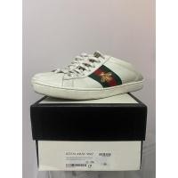 ราคา Gucci ace bee sneaker fold down 9us มือสอง (18325100115)
