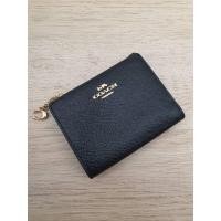 ราคา กระเป๋าสตางค์ Coach .. กระเป๋าสตางค์ใบสั้น 2 พับ F78002 Snap Card Case In Signature (7979019141)