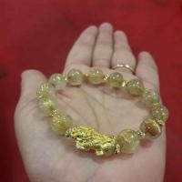 ราคา สร้อยข้อมือไหมทองปี่เซี๊ยะ (1597627518)