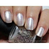 ราคา พร้อมส่ง OPI - Happy Anniversary สวย หรู ดูดีมีระดับ สีเงินขาวใสๆ 25th Anniversary Collection แท้ % (8859802917)