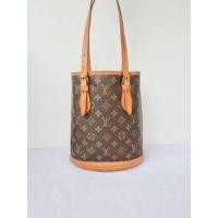 ราคา Used Louis Vuitton bucket pm (22104088118)