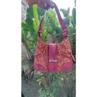 ราคา กระเป๋าสะพายข้าง CK Calvin Klein (18242059438)