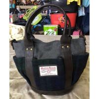 ราคา กระเป๋าผ้าทอขนเแกะ ทรงถือได้สะพายได้ แต่ไม่มีสายสะพายคู่ตัว แบรนด์ Harris Tweed ของแท้ # มือ2 (7117149636)
