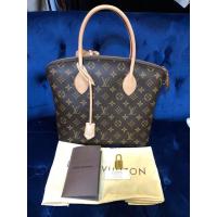 ราคา Louis Vuitton ทรงสวย สภาพสวย ใหม่มากค่ะ (6954732230)
