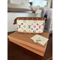 ราคา used Lv pochette multicolor dc03 (21695169845)