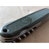 ราคา มีดvictorinox ทหารเยอรมันมือสอง (23582087025)