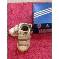 ราคา adidas STAN SMITH เด็ก สีเขียว มือ2 *แท้* (3070749540)