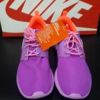 ราคา Nike Roshe One Gs 599729-504 ของใหม่ มือ 1 แท้ 100 % เหมาะกับคนเท้ายาว 24 cm จ้า (10543742)