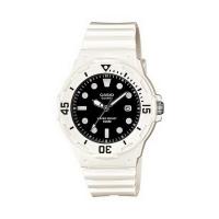 นาฬิกาข้อมือผู้หญิง Casio Standard Analog รุ่น LRW-200H-1EV สายเรซิ่น สีขาว ใหม่ แท้ มีประกัน