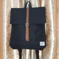 ราคา Herschel​ City Backpack - Black/Tan มือสอง​ แท้​ (1487918682)
