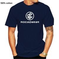 ราคา ใหม่ เสื้อยืดคอกลม แขนสั้น ผ้าฝ้าย 100% พิมพ์ลาย Rocawear สไตล์ฮิปฮอป เต้นรํา ไอคอน แฟชั่นคู่รัก สําหรับผู้ชาย 2023 2023 (23431440394)