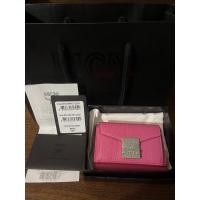 ราคา mcm card wallet mini sugar pink (13021344231)