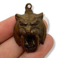 ราคา เศียรพญาเสือเผ่น ด้านหลังติดเหรียญ หลวงพ่อเปิ่น วัดบางพระ เนื้อโลหะทองเหลืองเก่า อานุภาพแคล้วคลาดปลอดภัยป้องกันสิ่งไม่ดี (21943783878)