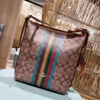 ราคา COACH C5641 VAL DUFFLE IN SIGNATURE CANVAS WITH STRIPE (16001120277)