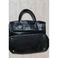 ราคา กระเป๋าหนังแผงคอม้า สีดำ (8414205574)