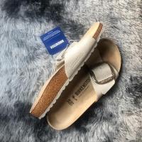 ราคา Birkenstock รองเท้าแตะ ของแท้ % (ส่งฟรี) (3379463234)