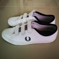 ราคา รองเท้าผู้ชาย Fred Perry มือ 2 สภาพ 99% Size 42(9 US) (1696302932)