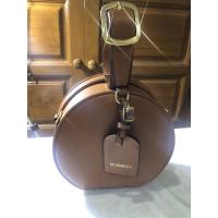 ราคา กระเป๋าน้ำตาลCC-OO 500 บ. (11185135919)