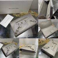 ราคา Used Balenciaga Long Wallet ของแท้100% (22175369882)