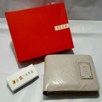 ราคา " 800 บาท"กรเป๋าตังค์ผู้หญิง ยี่ห้อ ELLE ของใหม่ (236626309)