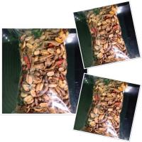 ราคา ปลากรอบสมุนไพร 300 กรัม Set 3 ถุง (4257896312)