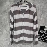 ราคา ผ้ามือสอง​ เสื้อแขนยาวมีฮู้ด​ผ้าไม่หนา BACK​ NUMBER (20585573036)