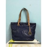 ราคา Michael​ Kors​ ของแท้ มือสอง​ กระเป๋ามือสอง​ กระเป๋าแบรนด์เนม​มือสอง​ แบรนด์​เนมมือสอง usedbag​ usedbrandname​ 2hand (6457923126)
