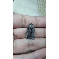 ราคา พระรอดพิมพ์ต้อ กรุมหาวัน ลำพูน เนื้อดำ (3602674618)