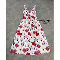 ราคา Maxi dress tag one&one เดรสยาวพิมพ์ลายดอกกุหลาบ งานป้ายมือ 1 (21541288784)