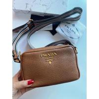 ราคา สินค้าพร้อมส่ง New Prada Crossbody หนังแท้สีน้ำตาล สายปรับได้ ขนาด 7.5 x 4.5 x 2.5 นิ้ว สวย หรู (8682360973)