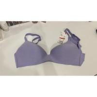 ราคา บราไร้โครง Uniqlo รุ่น Beauty light (6551509846)