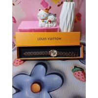 ราคา นาฬิกาหลุยส์พร้อมกล่อง (23750219201)