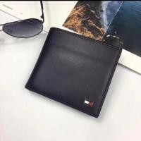 ราคา กระเป๋าสตางค์ผู้ชาย TOMMY HILFIGER ของเเท้จาก USA ลดราคา 50% (4216352829)