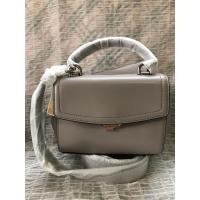 ราคา Michael Kors Ava Extra Small Leather crossbody (19292305081)