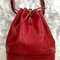 ราคา Authentic Louis Vuitton epi (4204457833)