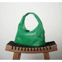 ราคา ‍♀️ ส่งต่อ Peppershimmer รุ่น Ally สี Forest (เขียว)กระเป๋าสะพาย สายฝอ y2k (23140580254)