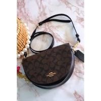 ราคา Coach ELLEN CROSSBODY IN SIGNATURE CANVAS #c1430 #coach1430 ครอสบอดี้รุ่นใหม่ ลาย c น้ำตาาเข้ม (13307887855)