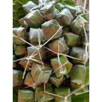 ราคา แหนมหมูใบมะยม 15 ห่อ 220 บาท ของขึ้นชื่ออำเภอเขมราฐเจ้าเก่าเจ้าเดิมทำสดสะอาดทำใหม่ทุกวัน (12106536358)