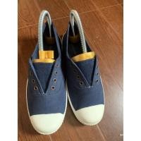 ราคา รองเท้า VICTORIA สีกรม (6986666622)