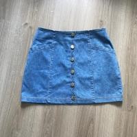 ราคา Lyn around skirt size m (7637227034)