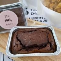 ราคา บราวนี่นูเทล่า (Brownie nutella) เข้มข้น เนื้อหนึบ หวานน้อย ใส่นูเทล่ากระปุกใหญ่ทั้งกระปุก ฟินสุดๆ! (3934051992)