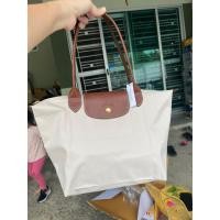 ราคา พร้อมส่ง Longchamp Size M Long สีขาวครีม (21877208045)