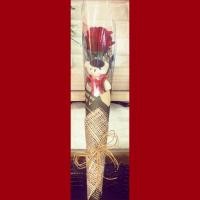 ราคา ช่อดอกไม้ วาเลนไทน์ รับปริญญา โอกาสต่างๆ ดอกกุหลาบสีแดง มีตุ๊กตาตัวเล็ก สวยงาม เรียบหรู ดูดี ไม่ซ้ำแบบใคร (1889673310)